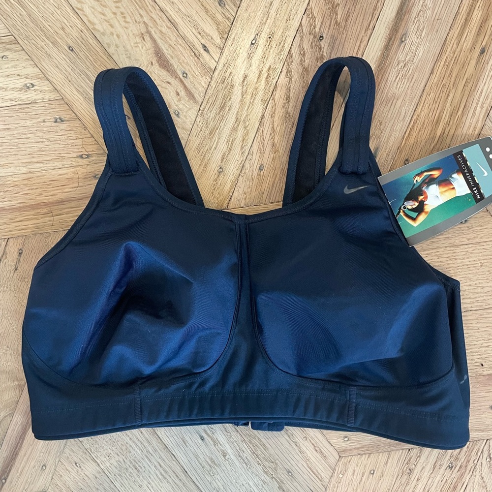 Women’s navy sports bra